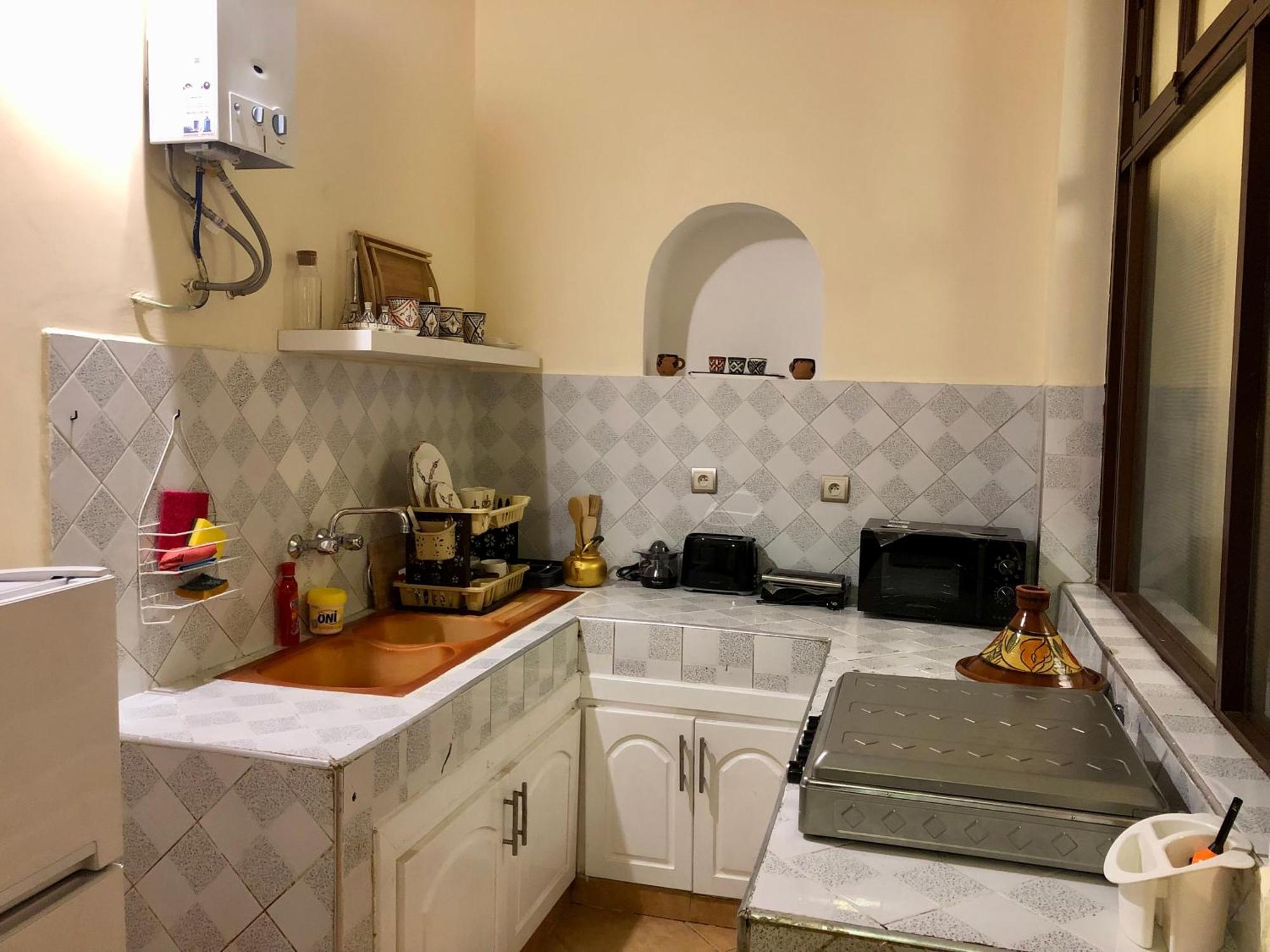 Traditionnel Et Tres Bien Situe - Wifi & Parking Apartment Agadir