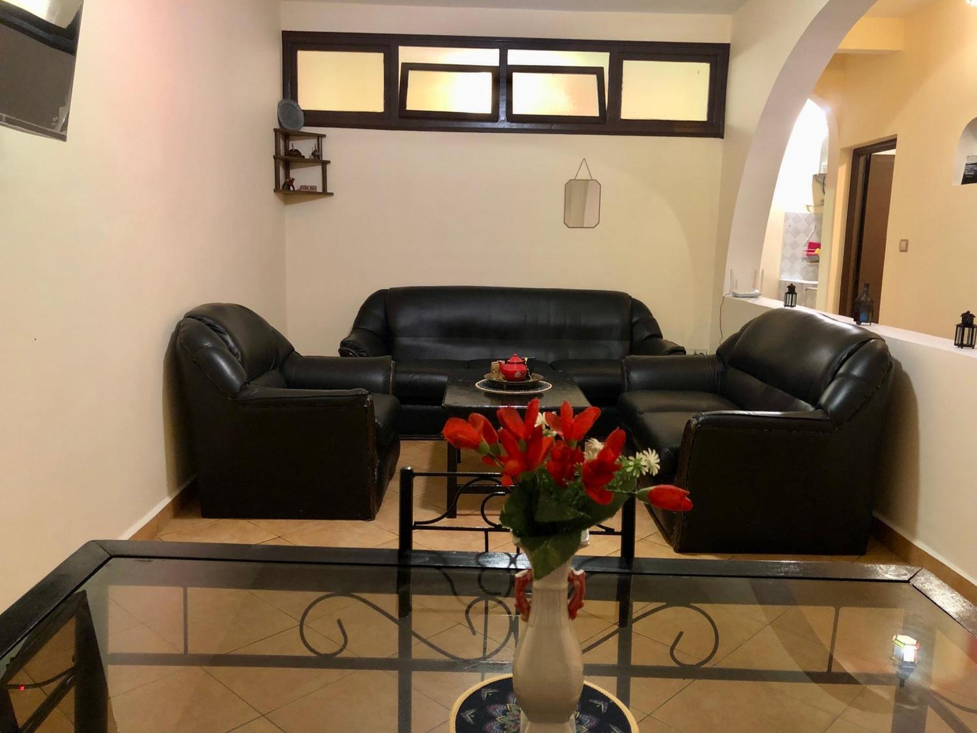 Traditionnel Et Tres Bien Situe - Wifi & Parking Apartment Agadir