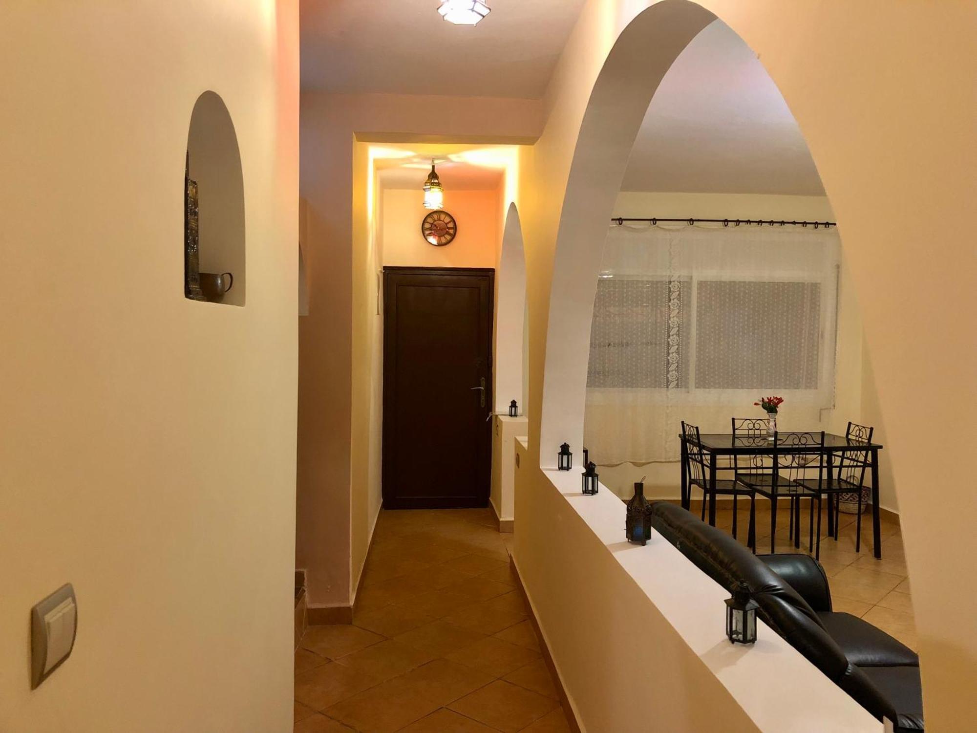 Traditionnel Et Tres Bien Situe - Wifi & Parking Agadir